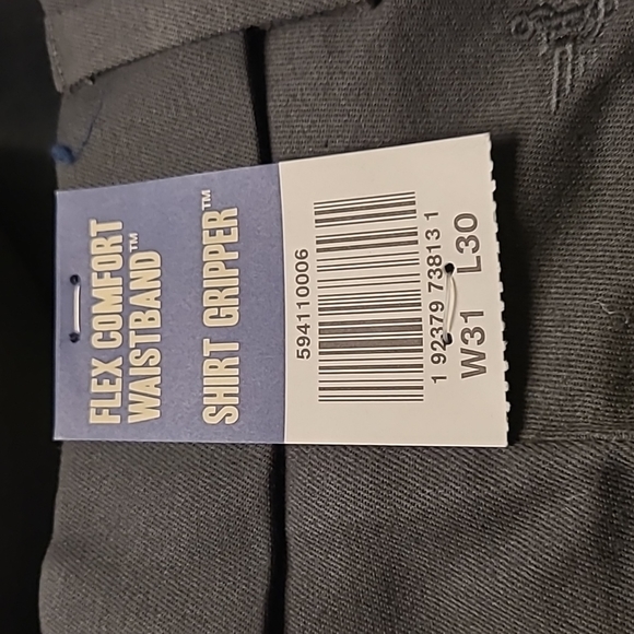 Dockers Lux Signature Classic pleated gray khakis - Picture 3 of 15